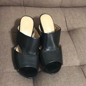 Naturalizer black platforms